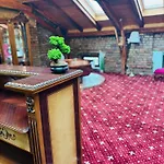 فندق Jmr Splendor - Private Sauna & Bathtub كونستانتا