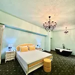 Hotel Jmr Splendor - Private Sauna & Bathtub Constanta