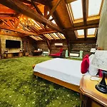 فندق Jmr Splendor - Private Sauna & Bathtub كونستانتا