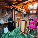 Jmr Splendor - Private Sauna & Bathtub فندق كونستانتا