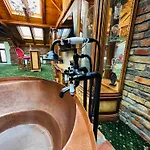 Jmr Splendor - Private Sauna & Bathtub