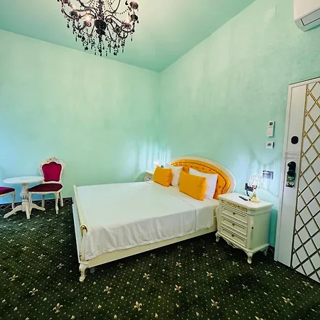 Jmr Splendor - Private Sauna & Bathtub 4* 康斯坦察